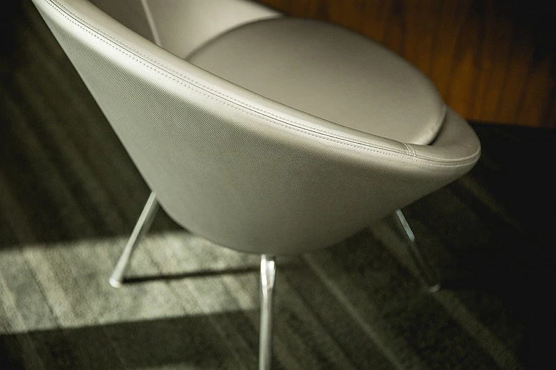 office-chair-cleaning