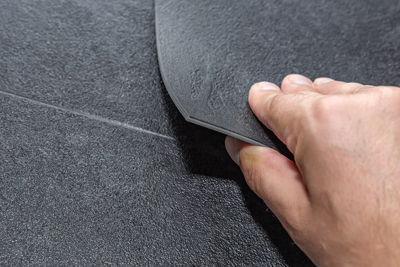 luxury-vinyl-plank-cleaning