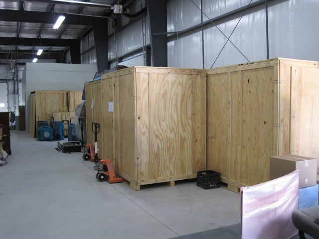 New-warehouse-with-large-wooden-crates