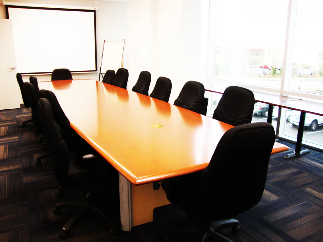 Conference-room-with-table-and-chairs